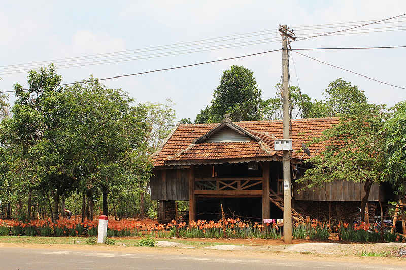 Du h&iacute; c&ugrave;ng nắng gi&oacute; T&acirc;y Nguy&ecirc;n